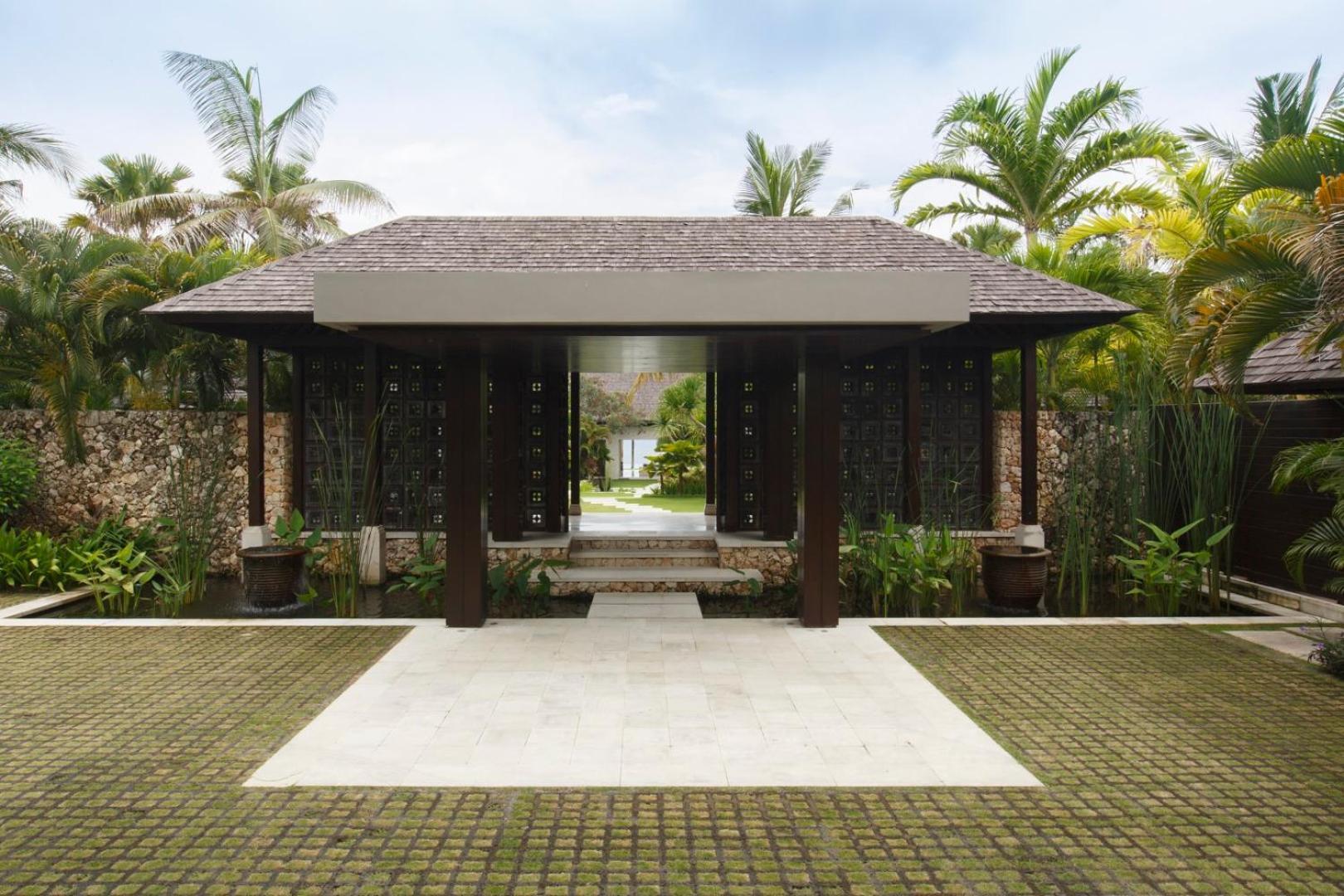 The Ungasan Clifftop Resort Uluwatu Exterior foto
